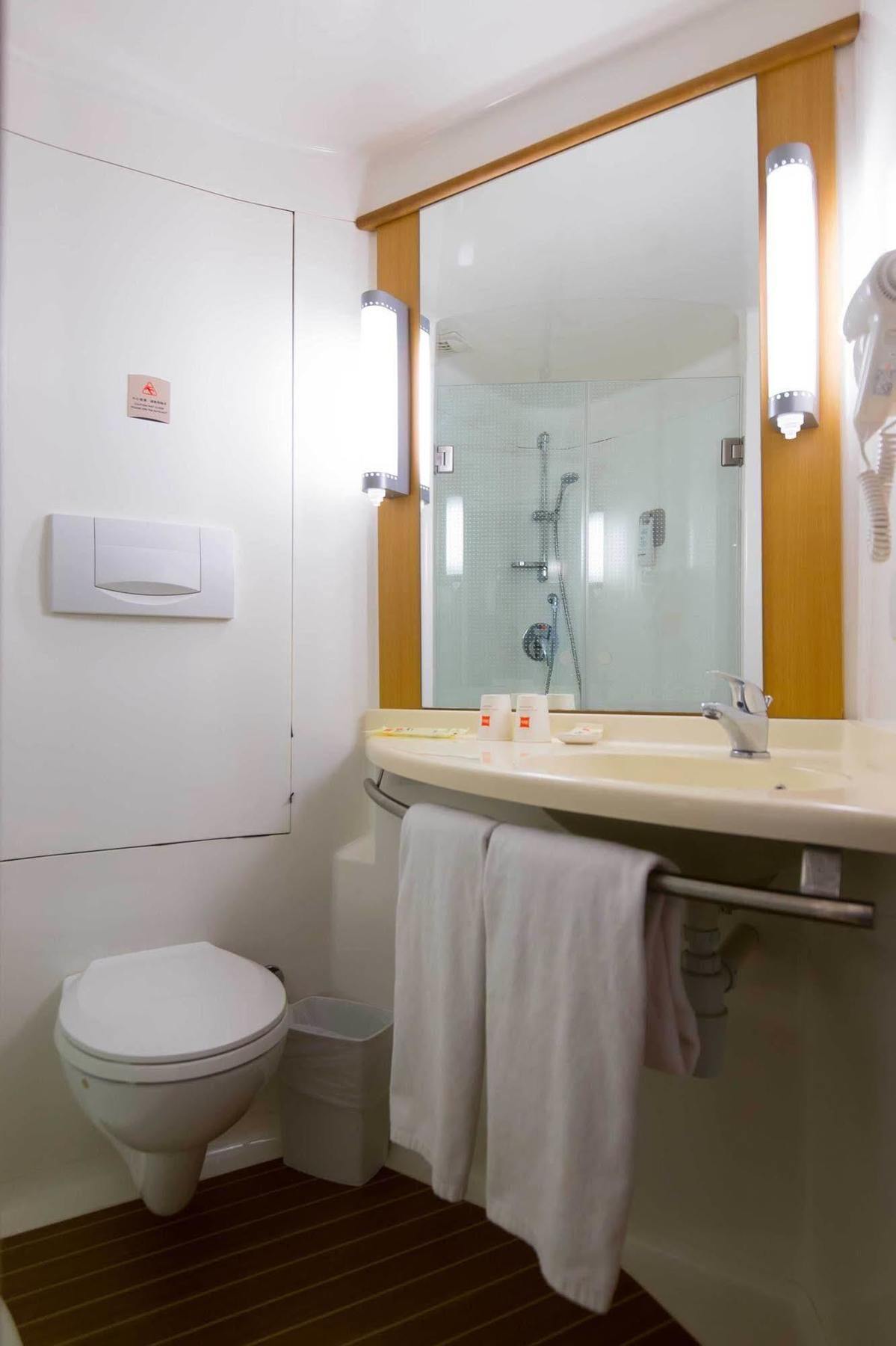 Hotel Ibis Shenyang Tiexi Buitenkant foto
