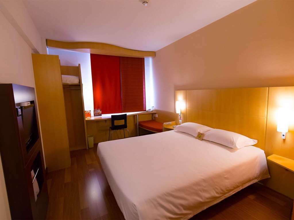 Hotel Ibis Shenyang Tiexi Kamer foto